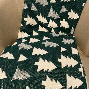 Balsam & Fir Christmas Tree Throw Blanket 100% Cotton Green Holiday 63”x53” Cozy